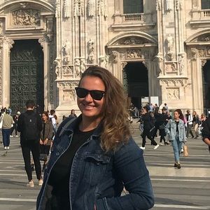 Meet your Posher, Alana